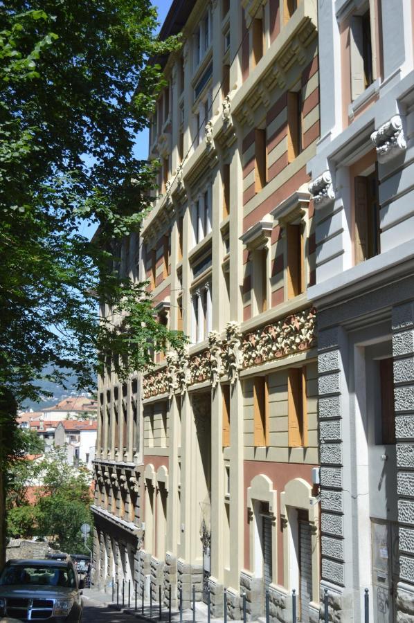 Casa Vacanza Tigor Terst Exteriér fotografie